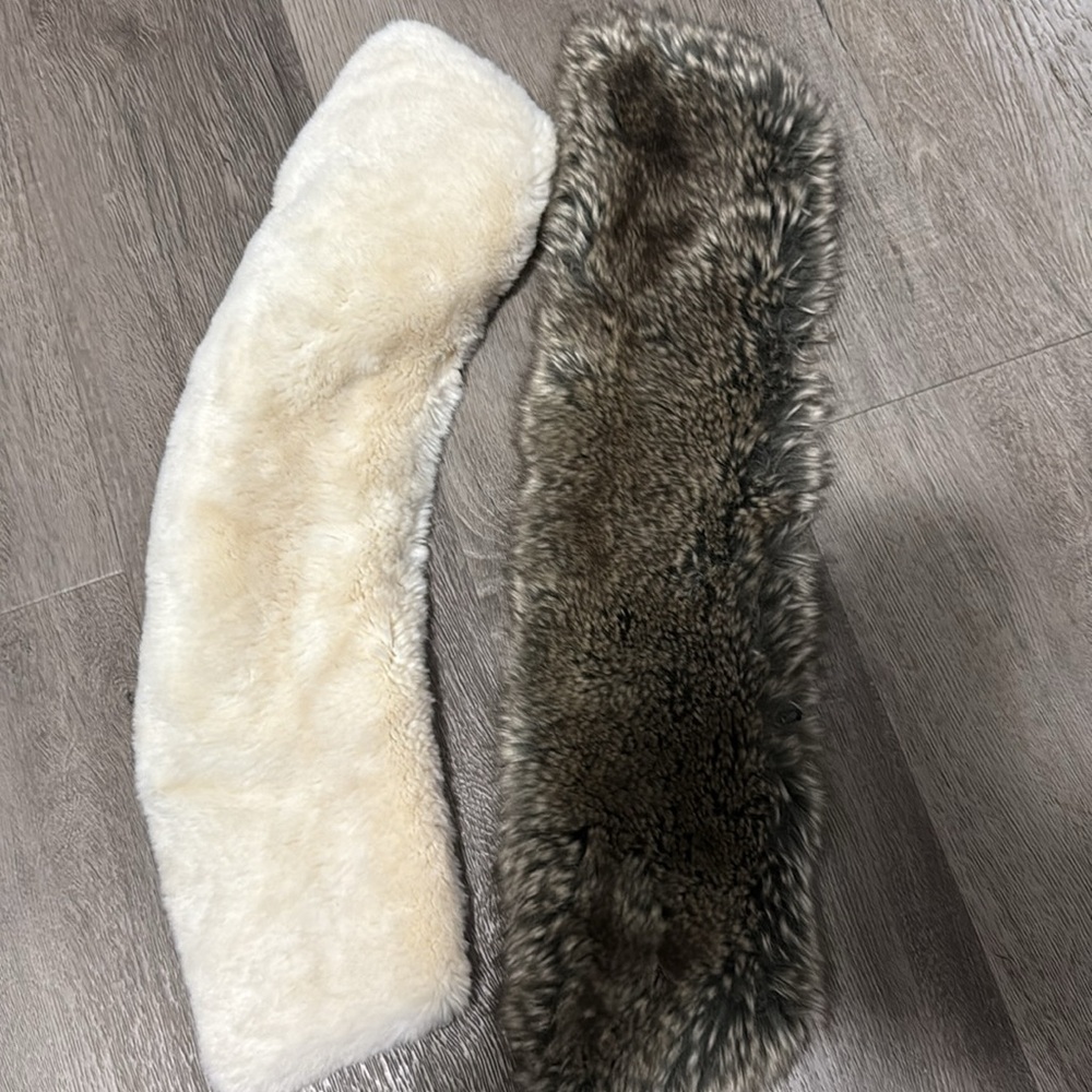 Top shop faux removable fur. An extra fur in grey included!